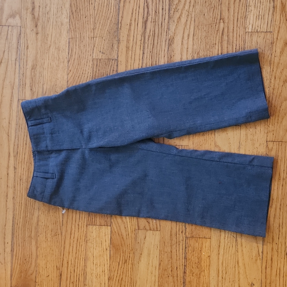 Gap girls size 5 vintage  light gray pant, with elastic back. New with hangtag
